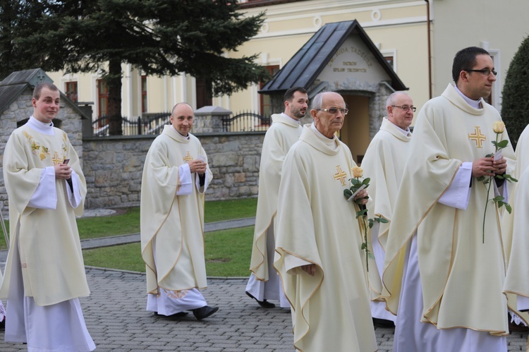 Konsekracja dziewic w bazylice w Hałcnowie