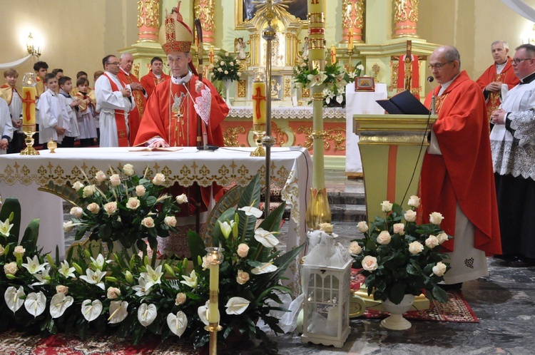 Bierzmowanie w Łęgu Tarnowskim