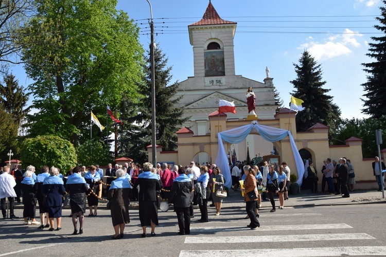 Powitanie ikony MB Częstochowskiej w Grabowie