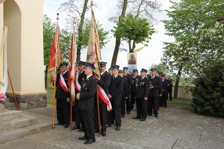 Powitanie ikony MB Częstochowskiej w Błoniu