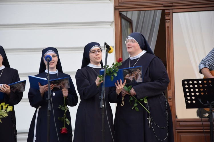 Festiwal Pieśni Maryjnej w Szymanowie