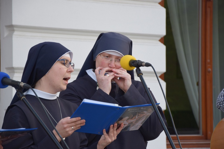 Festiwal Pieśni Maryjnej w Szymanowie