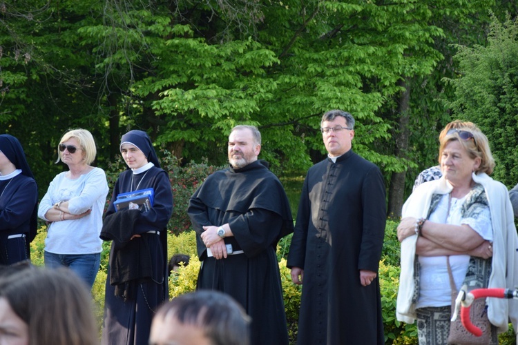 Festiwal Pieśni Maryjnej w Szymanowie