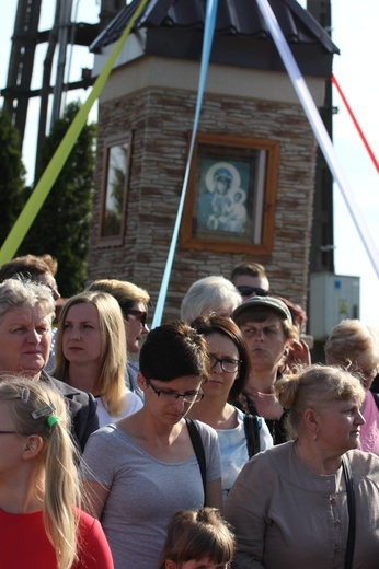 Powitanie ikony MB Częstochowskiej w Leźnicy Małej