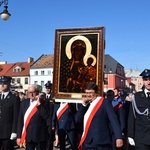 Powitanie ikony MB Częstochowskiej w parafii św. Andrzeja Apostoła w Łęczycy