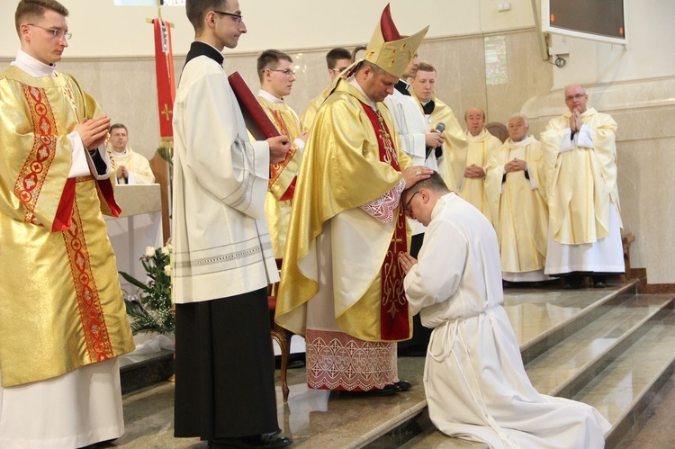 Święcenia diakonatu w Dąbrowie Tarnowskiej