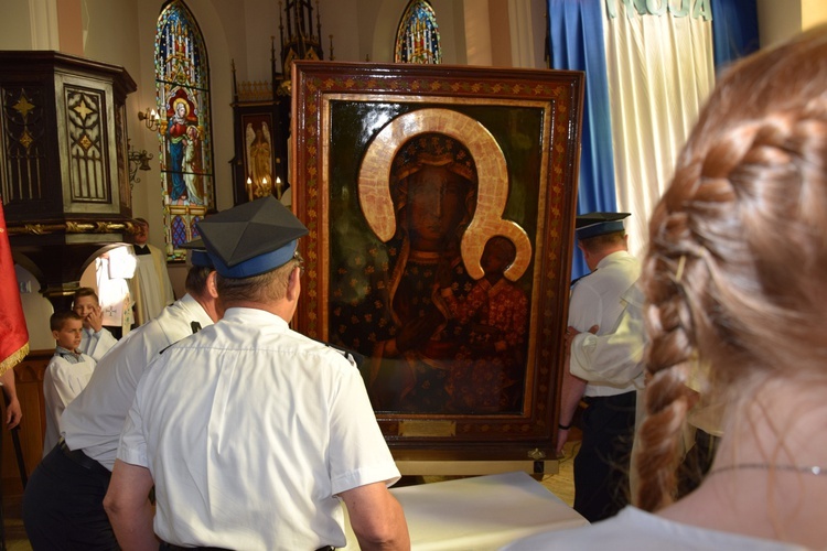 Powitanie ikony MB Częstochowskiej w Leśmierzu