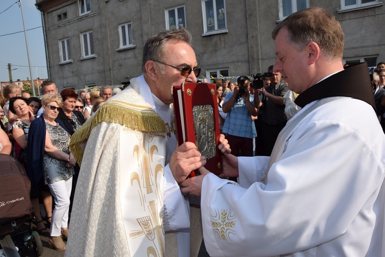 Powitanie ikony MB Częstochowskiej w Leśmierzu