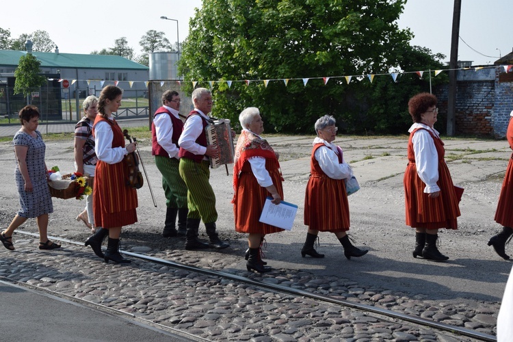 Powitanie ikony MB Częstochowskiej w Leśmierzu