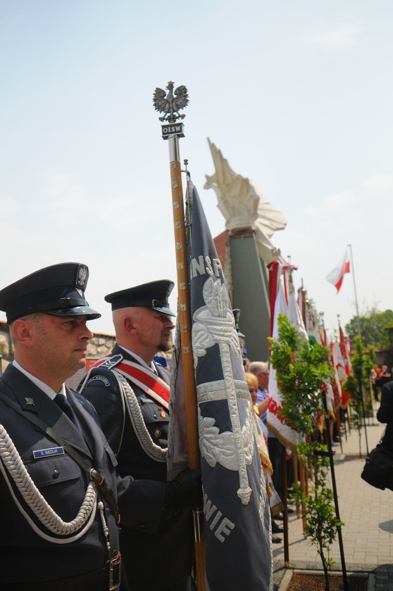 Uroczystości religijne i patriotyczne w Morawicy