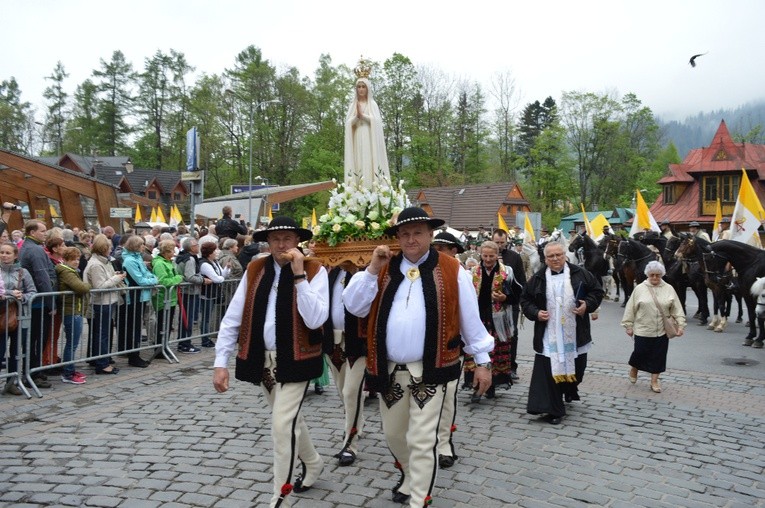 Maryja na Krupówkach