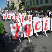 Kilkanaście tysięcy ludzi w Marszu dla Życia w Szczecinie