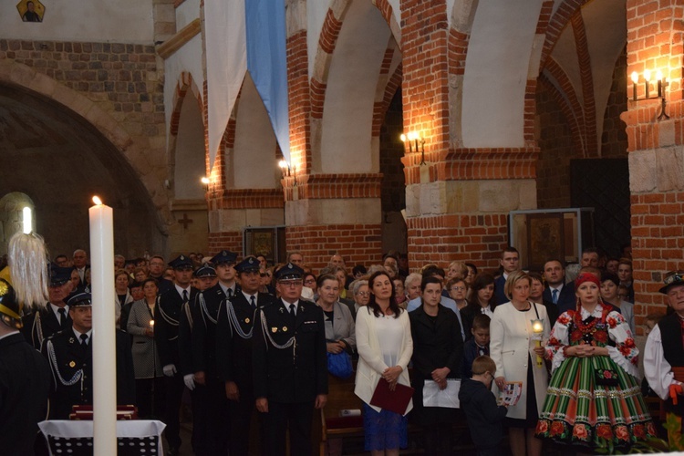 Powitanie ikony MB Częstochowskiej w Tumie