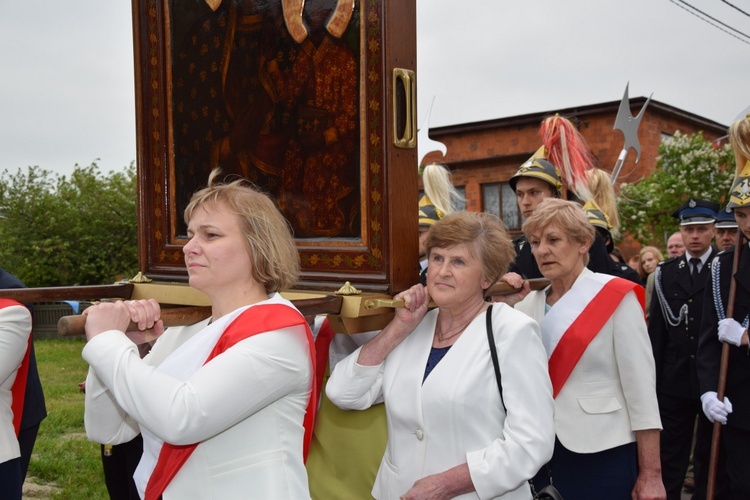 Powitanie ikony MB Częstochowskiej w Tumie