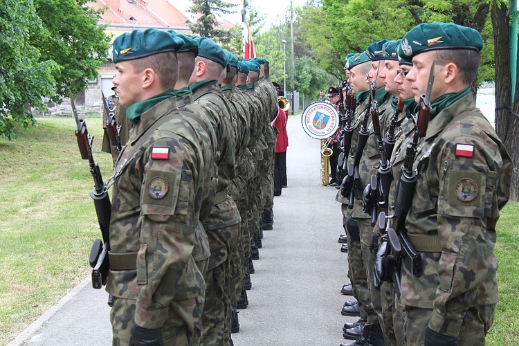 Pomnik Żołnierzy Wyklętych w Dzierżoniowie