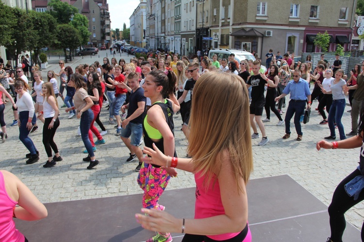 Charytatywna zumba w Głogowie