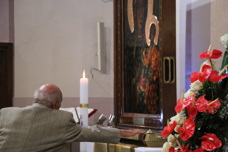 Powitanie ikony MB Częstochowskiej w Piątku