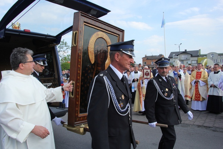 Powitanie ikony MB Częstochowskiej w Piątku