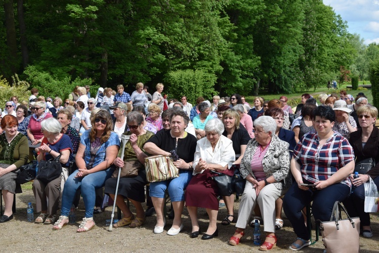 IV Diecezjalna Pielgrzymka Kobiet - cz. 1