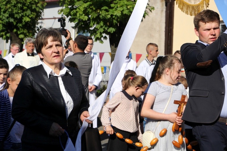 Powitanie ikony MB Częstochowskiej w Bielawach
