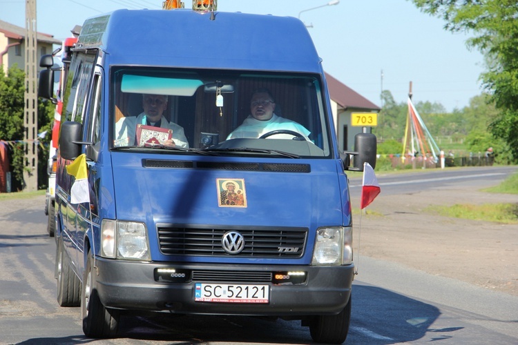 Powitanie ikony MB Częstochowskiej w Bielawach