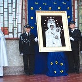 ▲	Kilka lat temu ćmielowski obraz powrócił z gruntownej renowacji. 