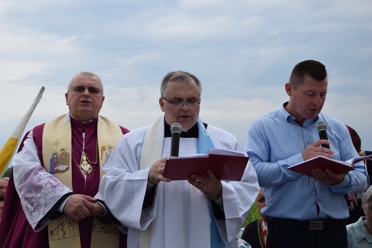 Powitanie ikony MB Częstochowskiej w Mąkolicach