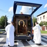 Powitanie ikony MB Częstochowskiej w parafii św. Maksymiliana w Głownie