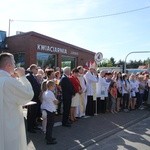 Powitanie ikony MB Częstochowskiej w parafii św. Barbary w Głownie