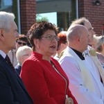 Powitanie ikony MB Częstochowskiej w parafii św. Barbary w Głownie