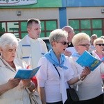 Powitanie ikony MB Częstochowskiej w parafii św. Barbary w Głownie