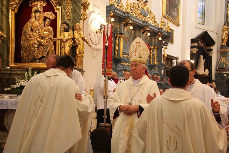 Święcenia kapłańskie w Łowiczu