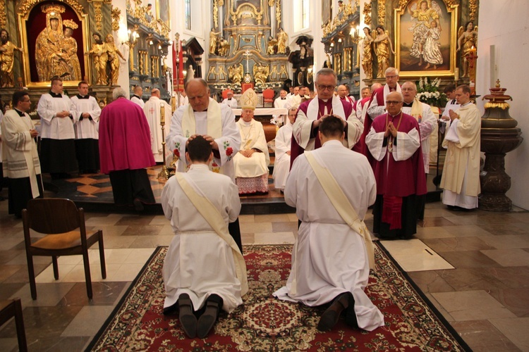 Święcenia kapłańskie w Łowiczu