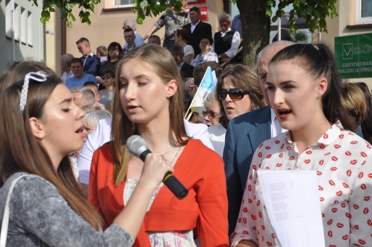 Powitanie ikony MB Częstochowskiej w Dmosinie