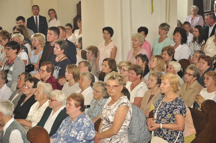 Powitanie ikony MB Częstochowskiej w Dmosinie