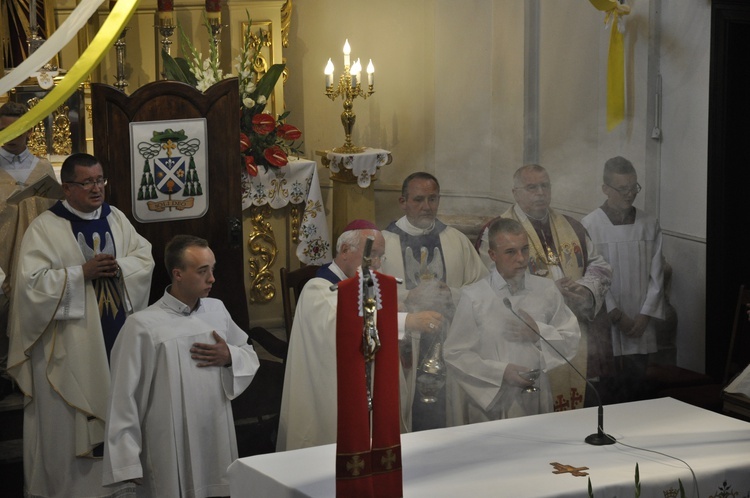 Powitanie ikony MB Częstochowskiej w Dmosinie