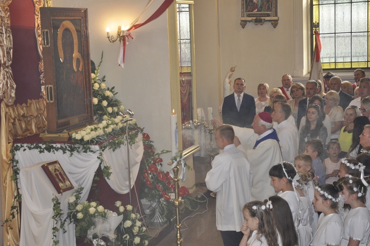 Powitanie ikony MB Częstochowskiej w Dmosinie