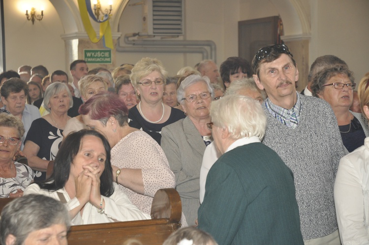 Powitanie ikony MB Częstochowskiej w Dmosinie