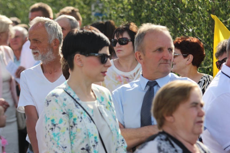 Powitanie ikony MB Częstochowskiej w Dmosinie