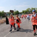 Procesja z figurą Matki Bożej Fatimskiej na plac koronacyjny