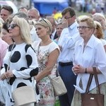 Zakończenie Mszy św. i procesja do sanktuarium