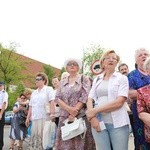 Zakończenie Mszy św. i procesja do sanktuarium