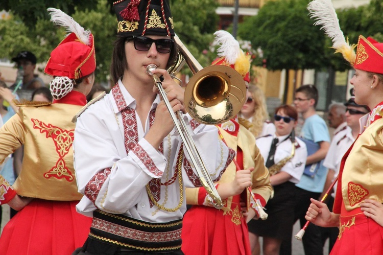 Parada orkiestr dętych