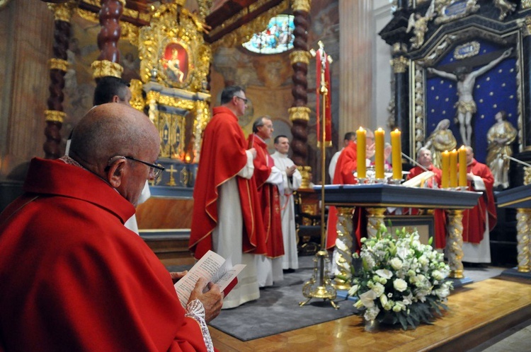 Poświęcenie kościoła i ołtarza w Skrzatuszu