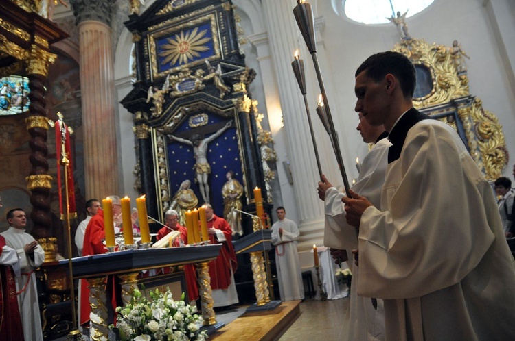 Poświęcenie kościoła i ołtarza w Skrzatuszu