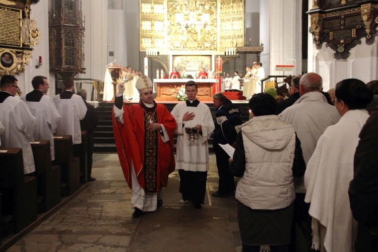 Eucharystia w noc Zesłania Ducha Świętego