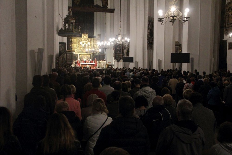 Eucharystia w noc Zesłania Ducha Świętego