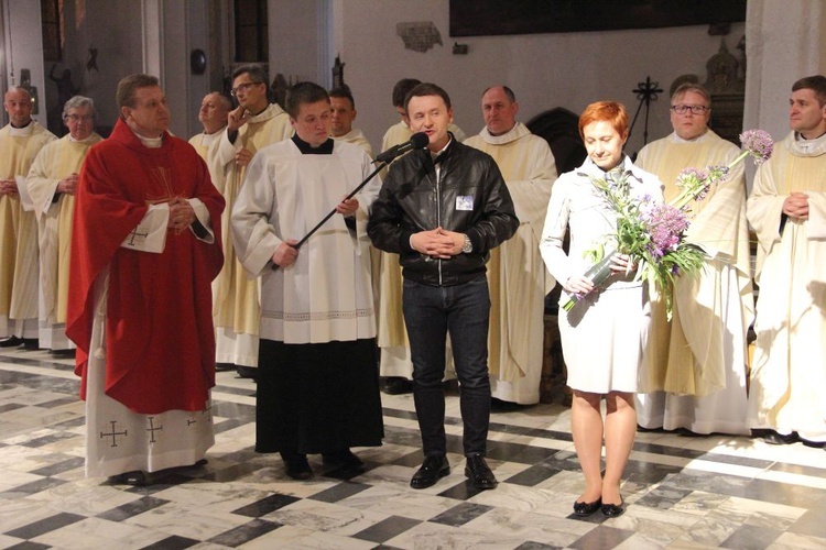 Eucharystia w noc Zesłania Ducha Świętego