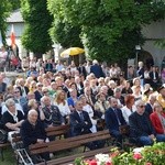 Obchody 250. rocznicy koronacji cudownego obrazu Matki Bożej w Miedniewicach