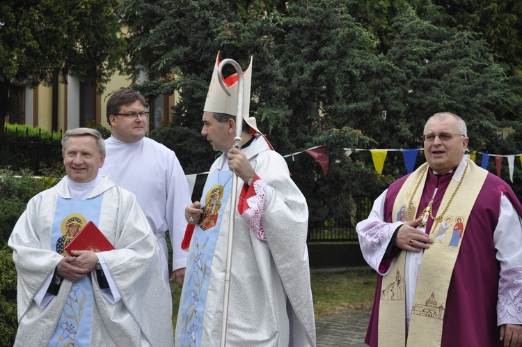 Powitanie ikony MB Częstochowskiej w Domaniewicach